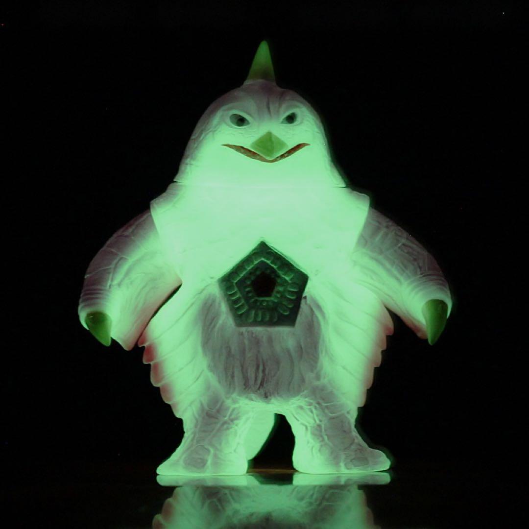 max toy ソフビ ベムスター 蓄光