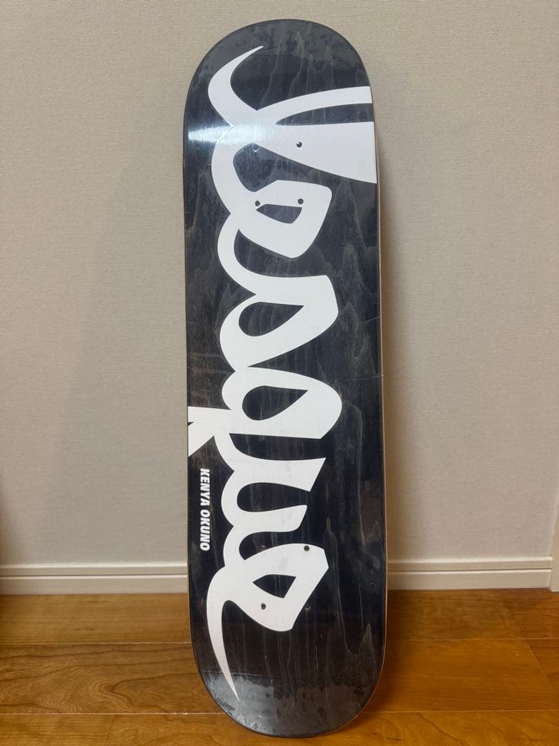 lesque レスケ　スケートボードデッキ 7.5 x 29.0 テープ付き