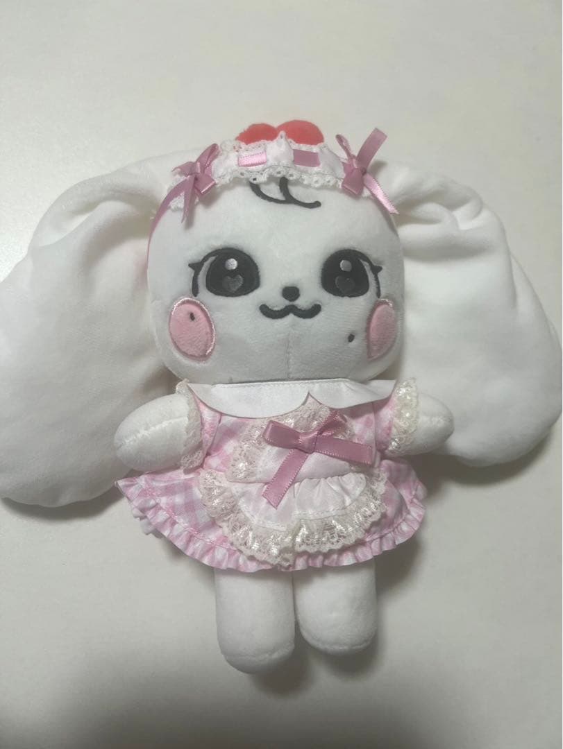 IVE ウォニョン minive チェリー cherry ぬいぐるみ ミニヴ - メルカリ