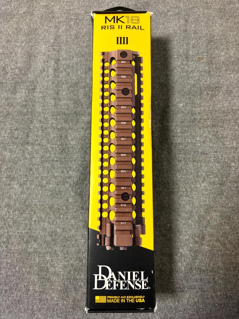 実物 Daniel Defense MK18 RIS II ハンドガード FED