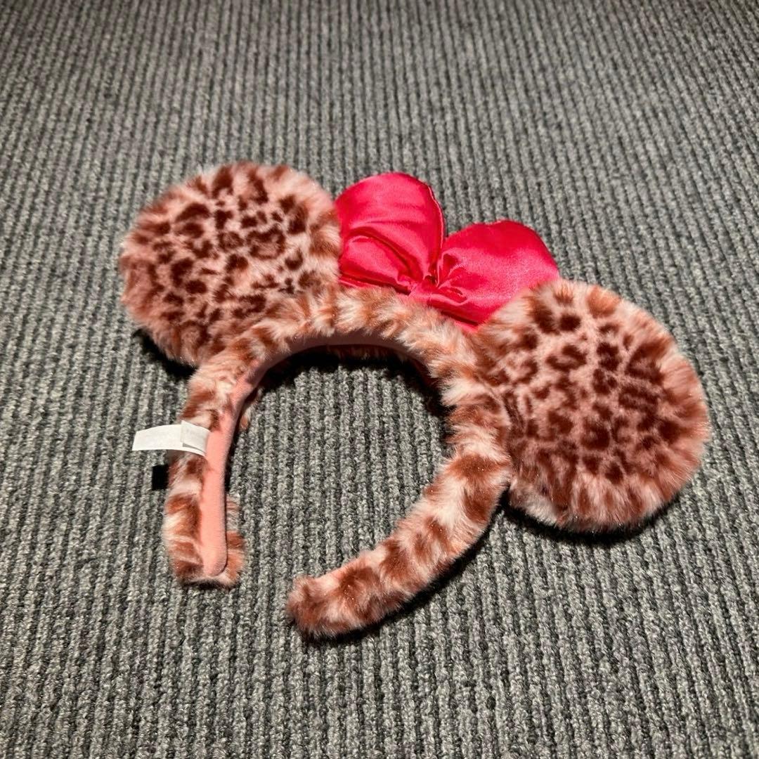 ディズニー ヒョウ柄カチューシャ ピンク - メルカリ