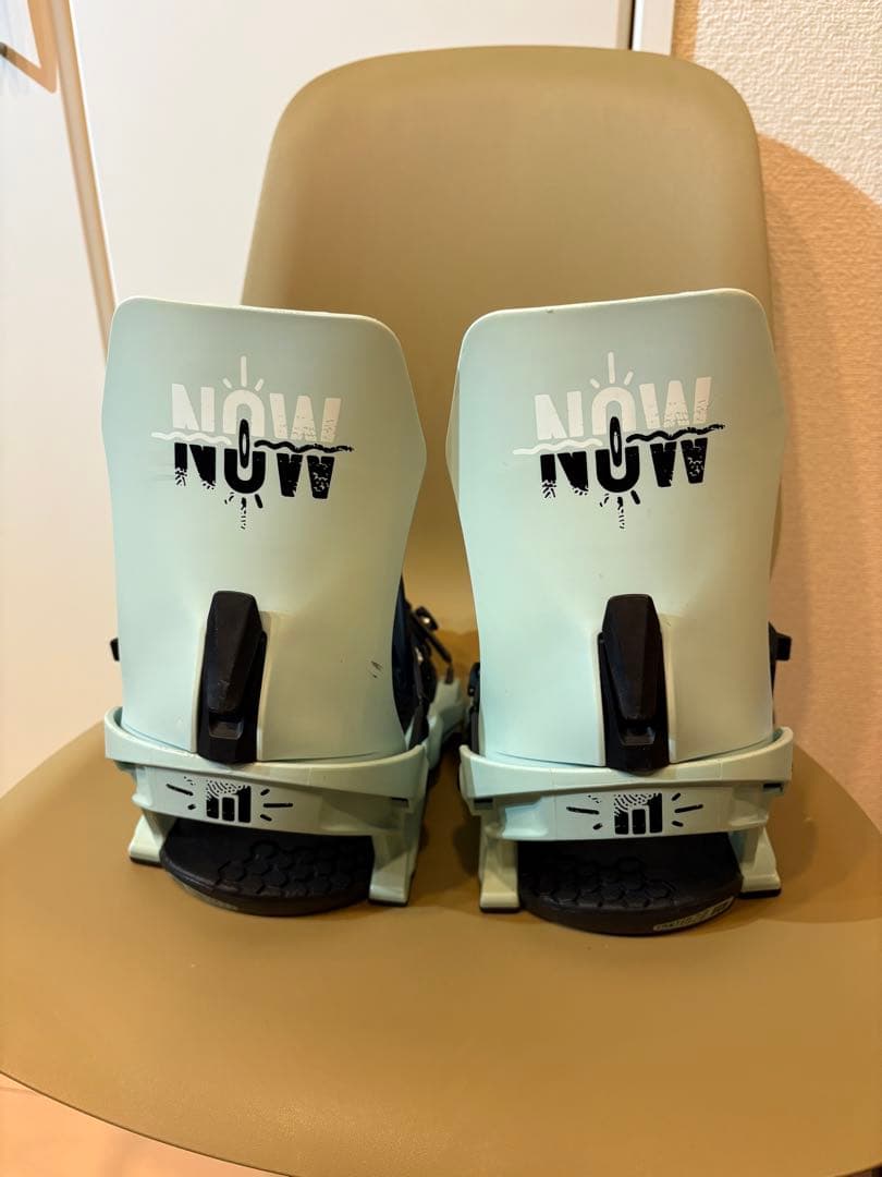 【値下げしました】NOW REBEL スノーボード　バインディング　サイズM