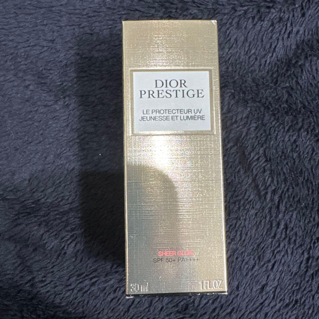 【新品】ディオール　プレステージ ホワイト ル プロテクター UV ルミエール