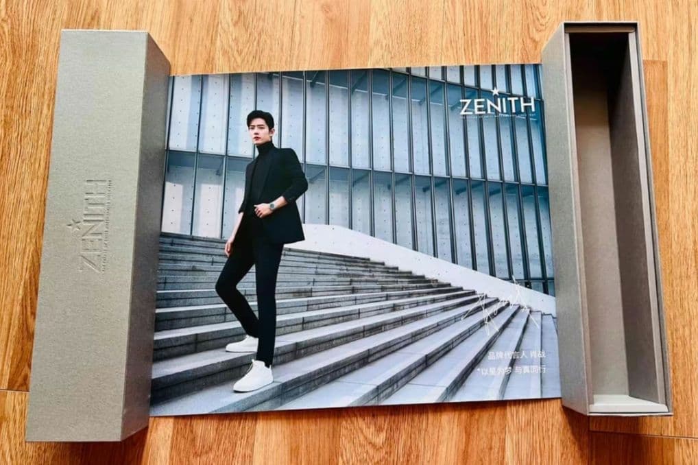 ②【肖戦／シャオジャン】《ZENITH》公式非売品ノベルティーポスター・ケース入
