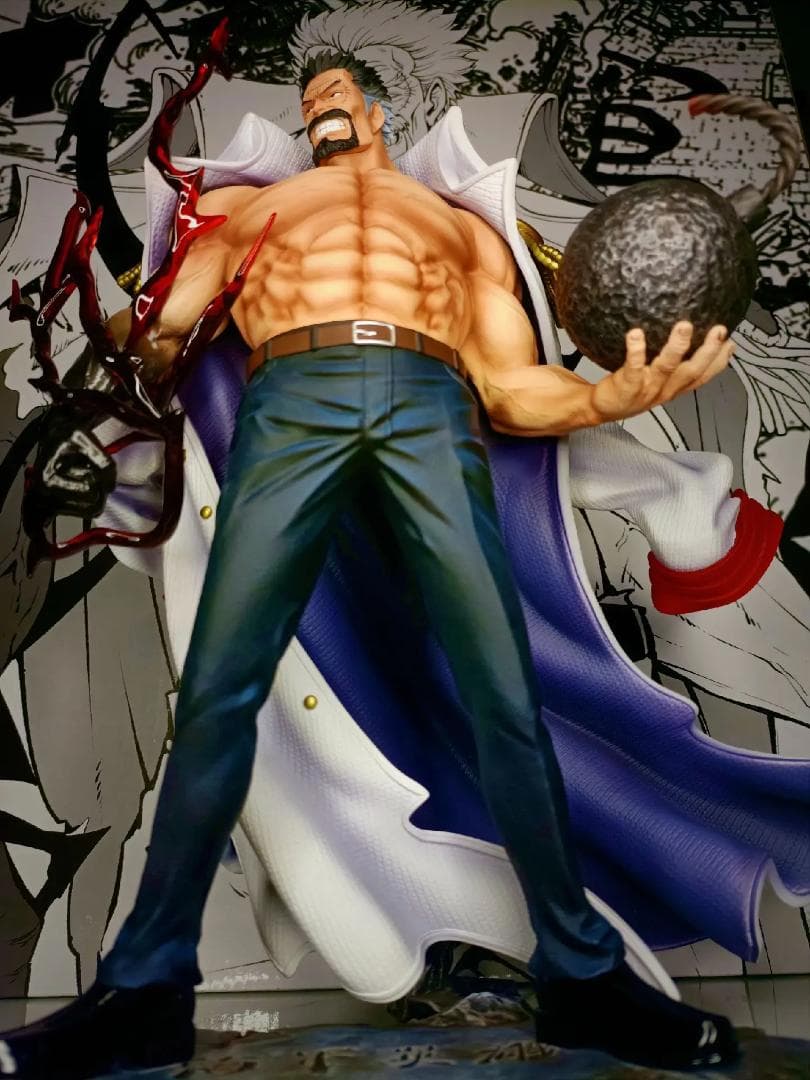 ワンピース 海軍の英雄 モンキー・D・ガープ フィギュア ガレージ