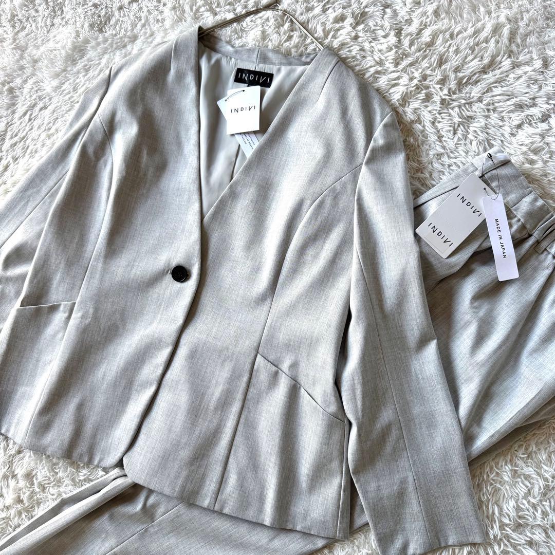 新品タグ付　インディヴィ　ビジネススーツ　セットアップ　ノーカラー　1B グレー