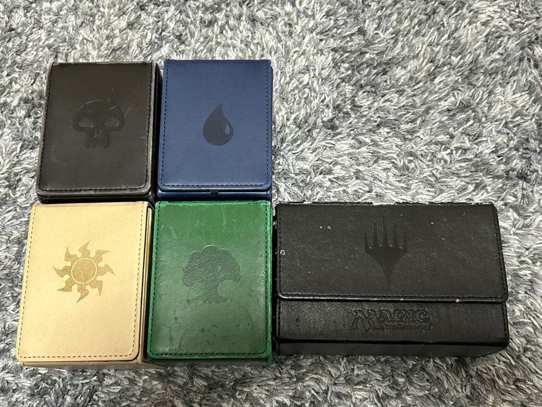 MTG ultra pro マナシンボル アルコーブフリップ デッキケース MTG マナ7 フリップデッキケース 平地 ウルトラプロ - メルカリ