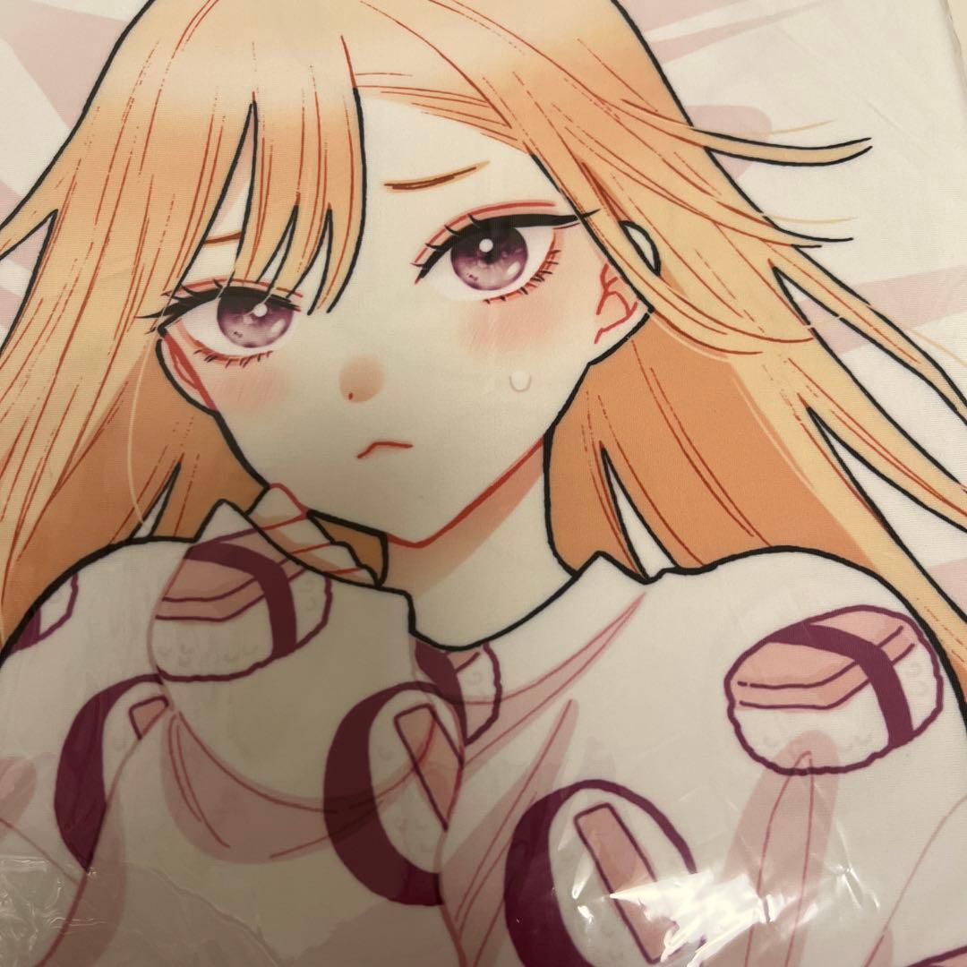 その着せ替え人形は恋をする展 抱き枕カバー