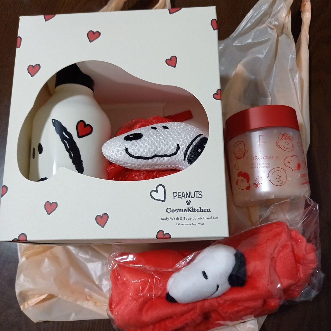 コスメキッチン　スヌーピー　未開封