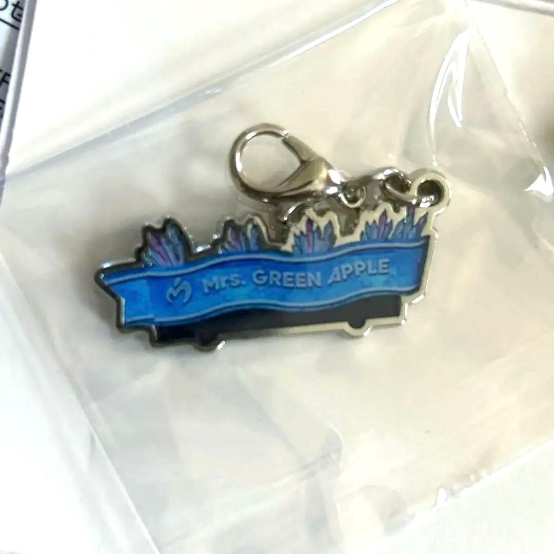 Mrs. GREEN APPLE FJORD メタルチャーム - メルカリ