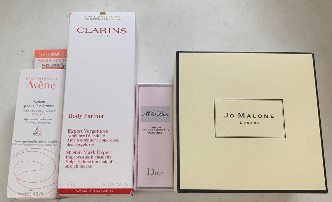 新品未使用/箱汚れあり 豪華デパコス4点セット 定価3.5万相当