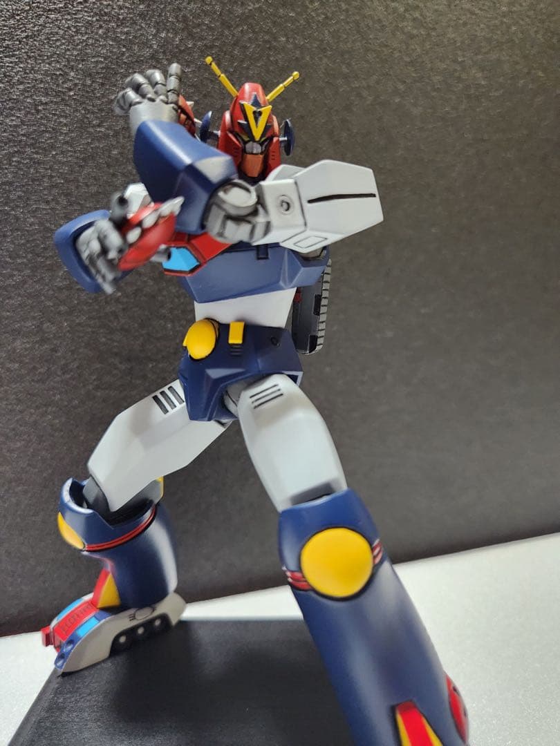 【究極のプロ完成品No19 】超電磁ロボ　コンバトラーV レジンキット速水仁司