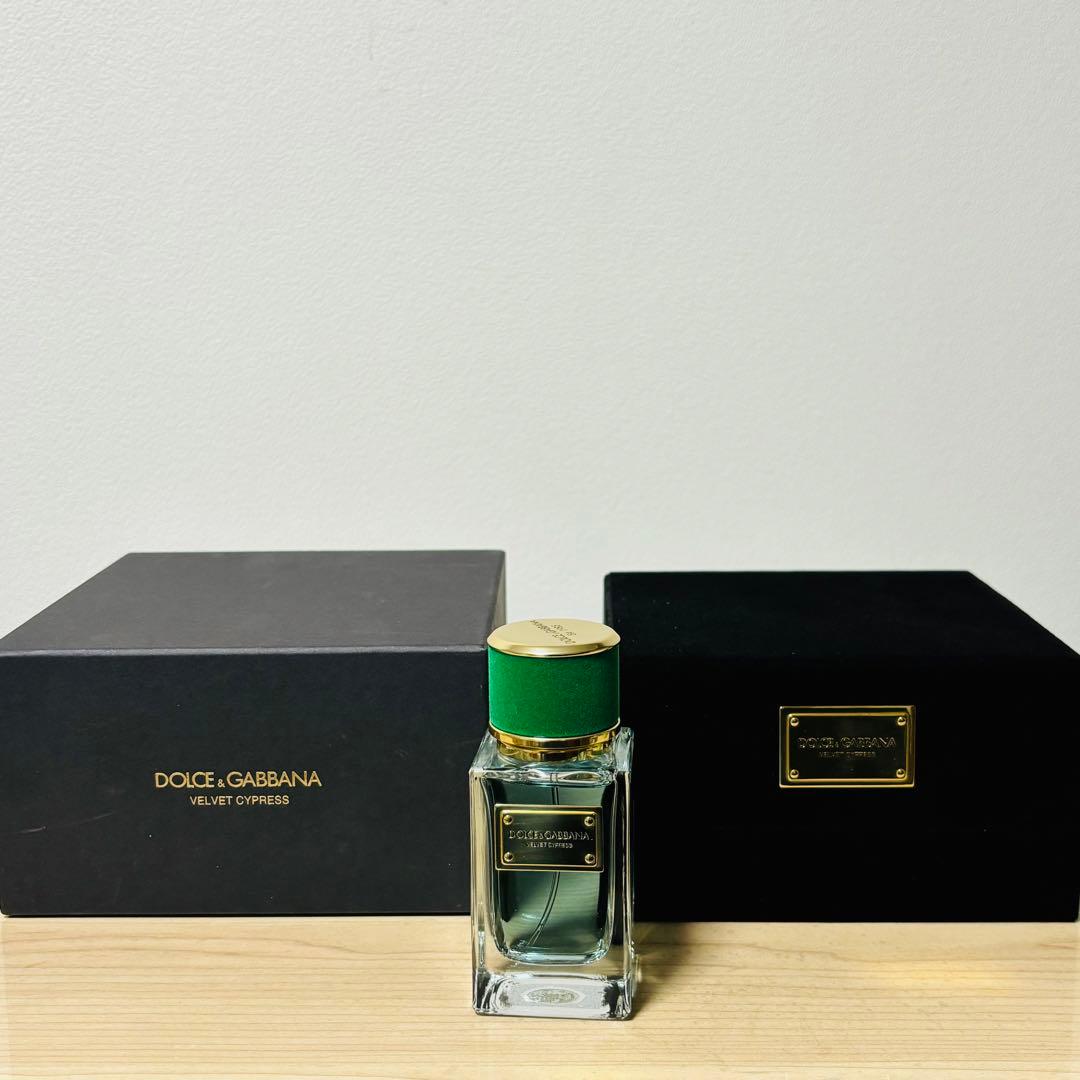 DOLCE&GABBANA ベルベット サイプレス プールオム