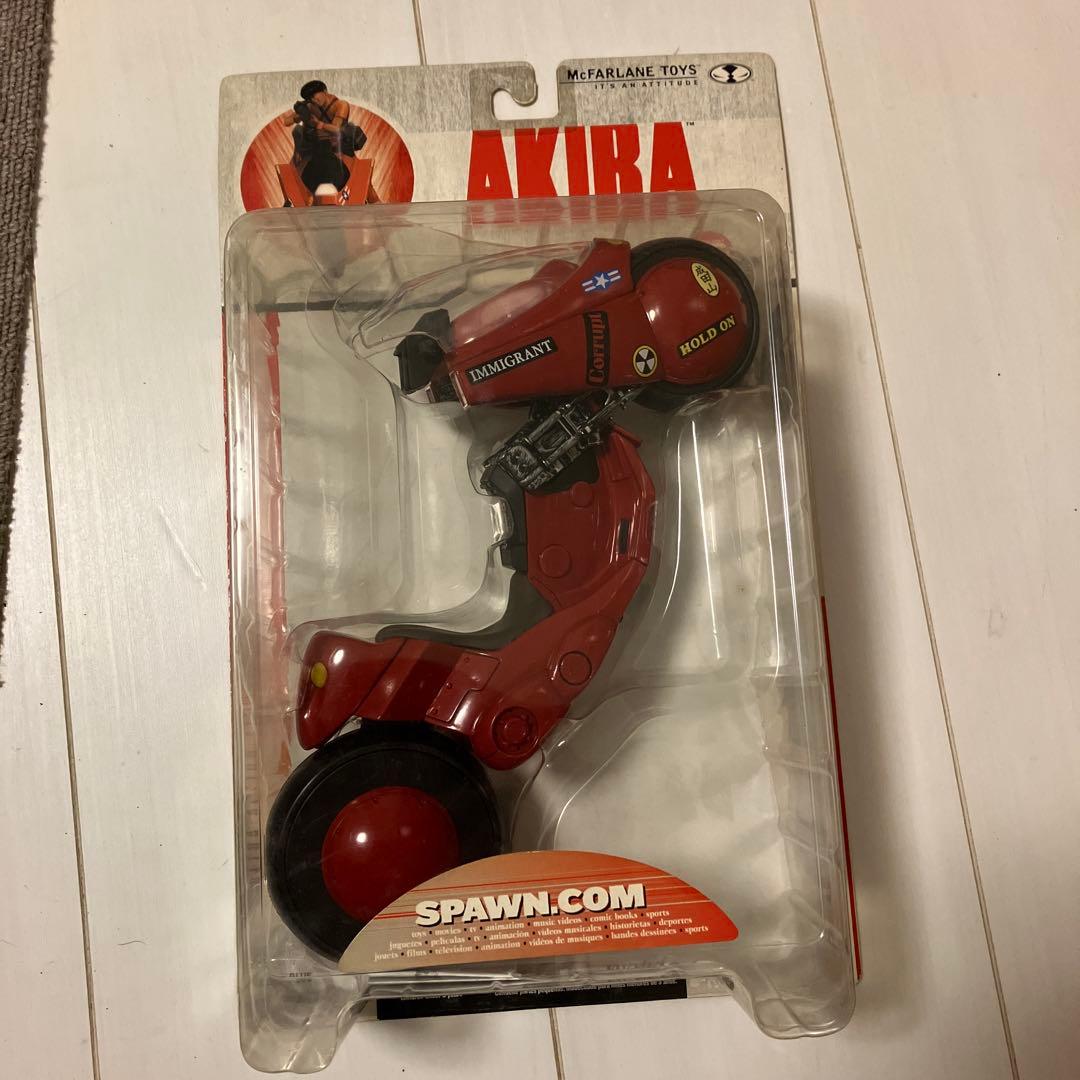 金田のバイク AKIRA アキラ マクファーレントイズ