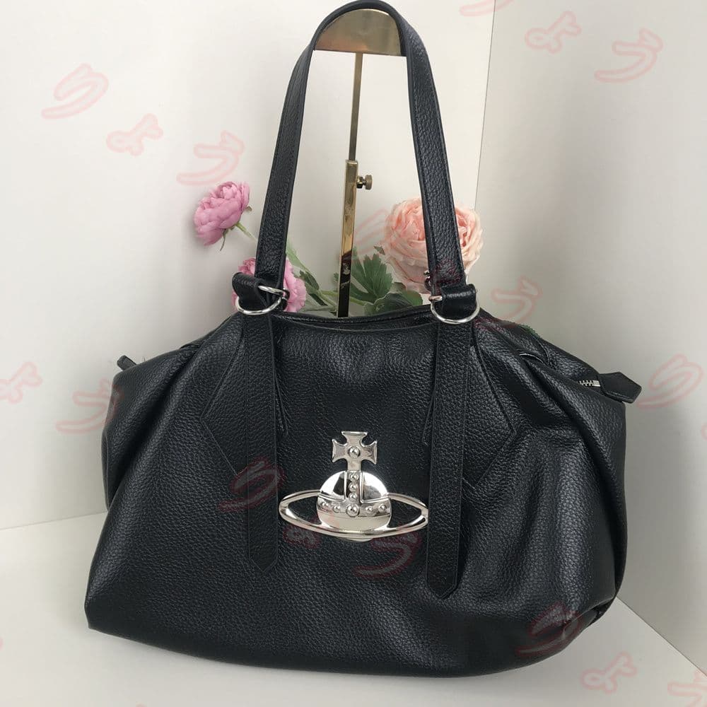 ヴィヴィアンウエストウッド ボストンバッグ ビッグオーブ - メルカリ