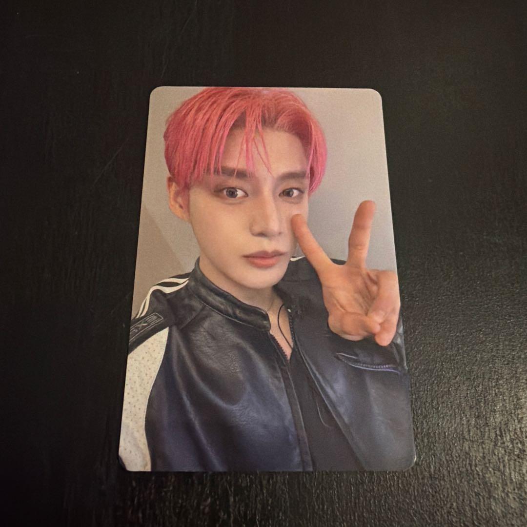 ZB1 ジウン HERE&NOW Blu-ray ラキドロ トレカ ゼベワン - メルカリ