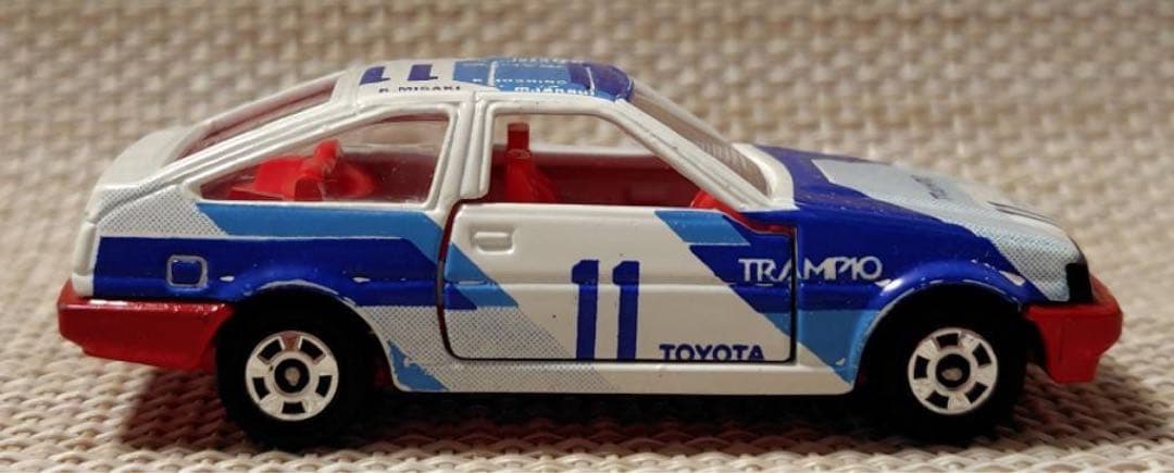 トミカ黒箱78-4 トヨタカローラレビン3ドア グループAフェア - メルカリ