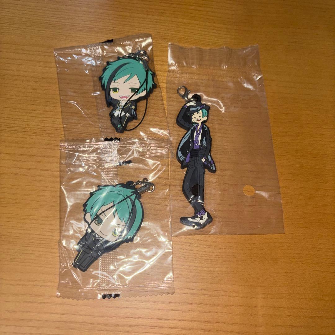 ツイステッドワンダーランド フロイド・ジェイド グッズ3種 - メルカリ