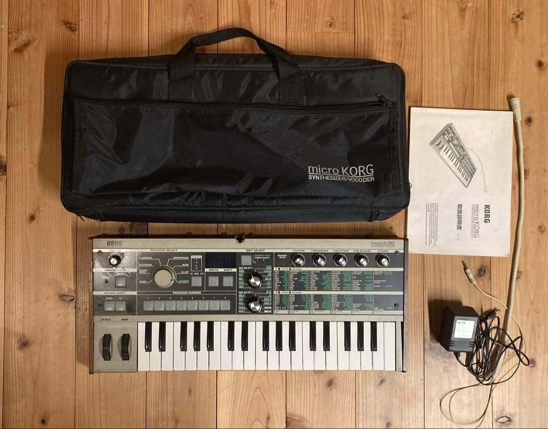 micro KORG アナログシンセサイザー　ボコーダー