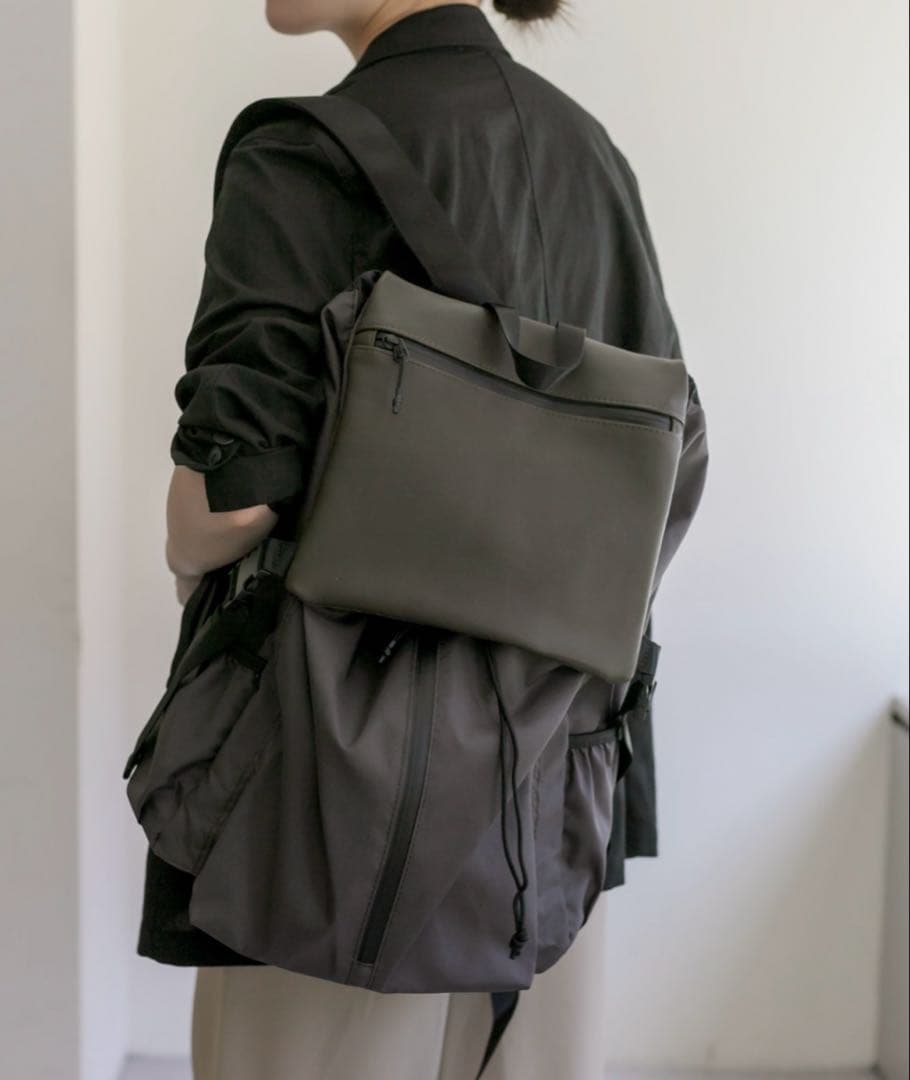 BURLAPOUTFITTER×ear】　レザーコンビライトリュック　カーキ ear PAPILLONNER｜【BURLAPOUTFITTER×ear】レザーコンビライトリュック