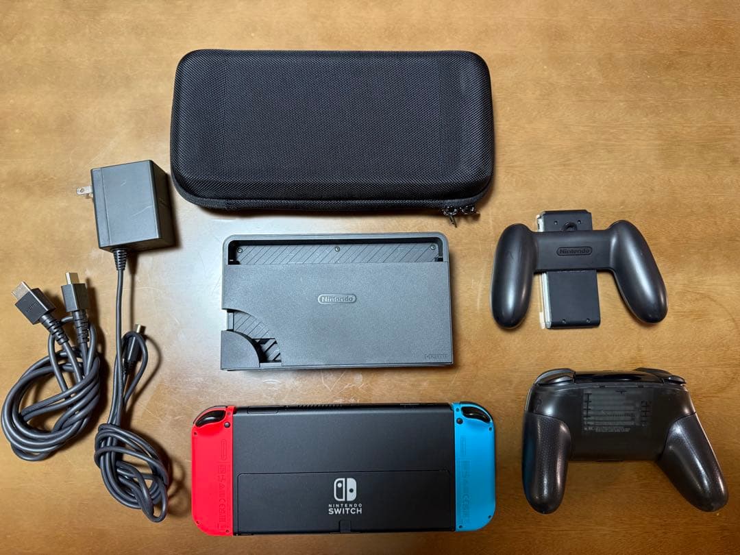 ふ*じ様 Nintendo Switch 有機EL プロコン、ケースセット - メルカリ