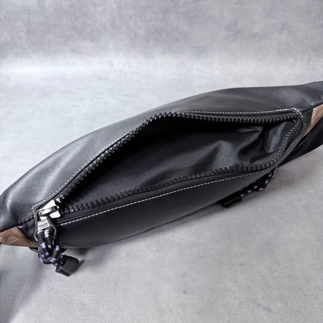 極美品✨コーチ レキシー シグネチャー ボディバッグ ウエストポーチ