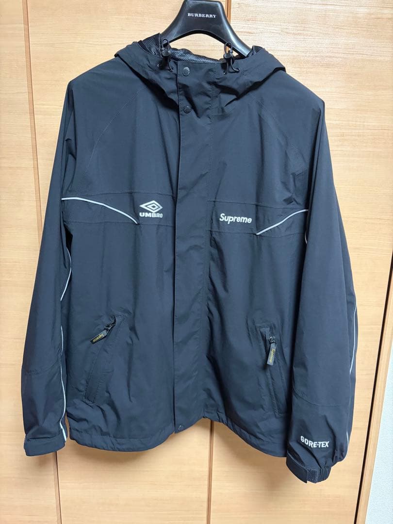 L Supreme Umbro GORE-TEX HoodedJacket 黒 Supreme Umbro GORE-TEX Hooded Jacket 黒 L - メルカリ