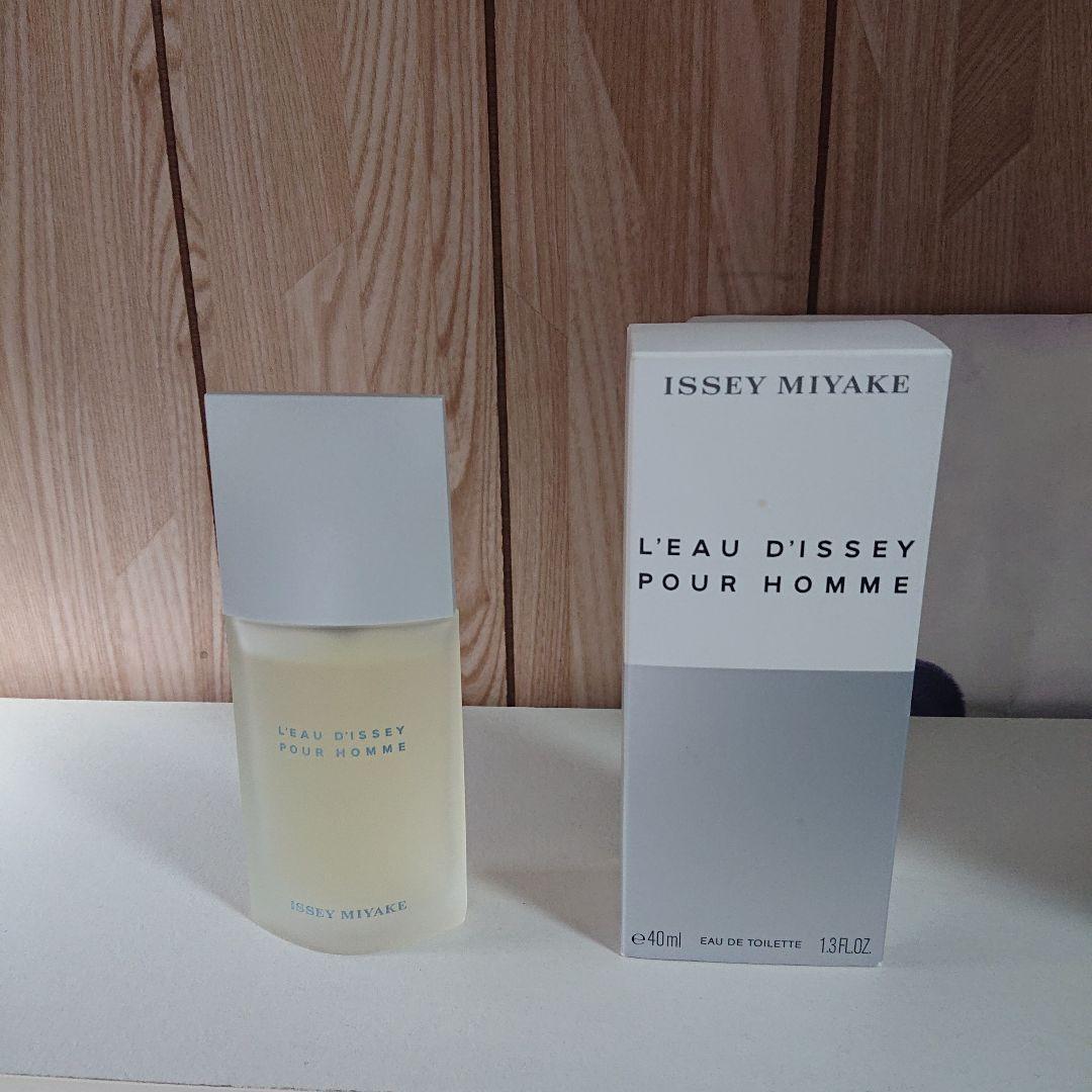 ロードゥ イッセイ プールオム 香水