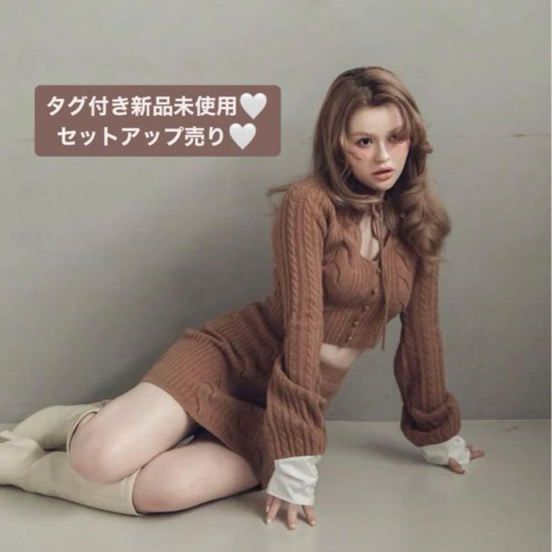 ANDMARY ヴィヴィアンニットリボントップス