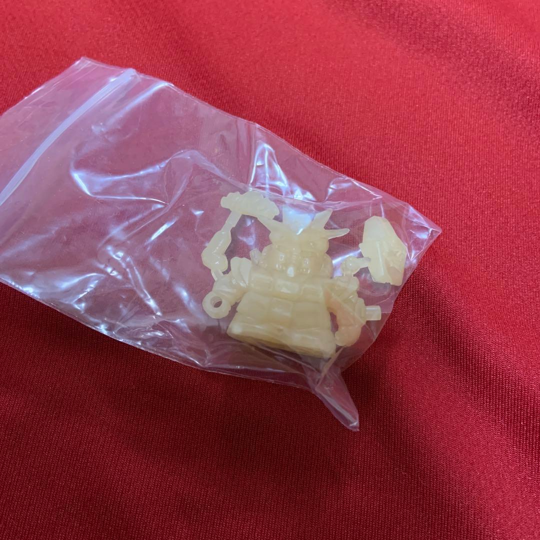 νガンダム　ガン消し　蓄光　映画　前売券　非売品　レア　未組立