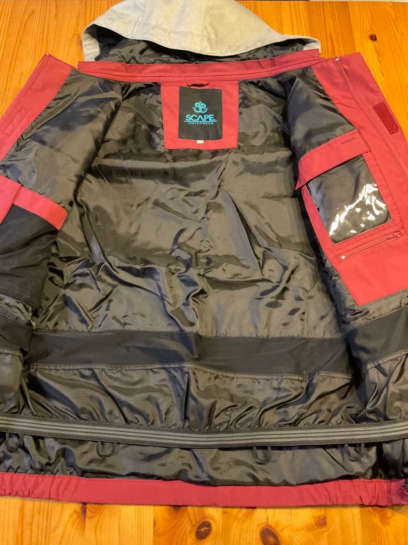 SCAPE×Mark Gonzalesコラボ スノボウエア セットアップ