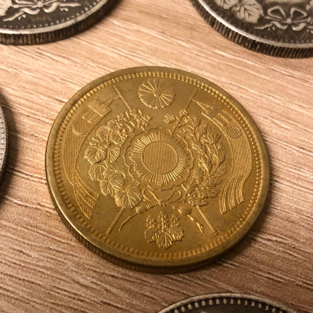C3まとめて1円銀貨金貨貿易銀8枚セット日本古錢 一圓銀貨二十円金貨