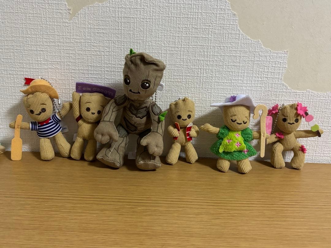 グルート ぬいぐるみバッジ　ぬいぐるみチャーム スモールワールド 6点　#1