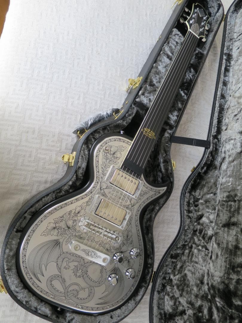 Zemaitis CS24MF DRAGON & HEART（Black）