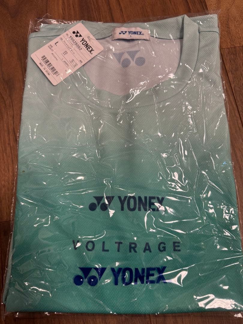 YONEX ヨネックス 02 VOLTAGE ボルトレイジTシャツ　Lサイズ
