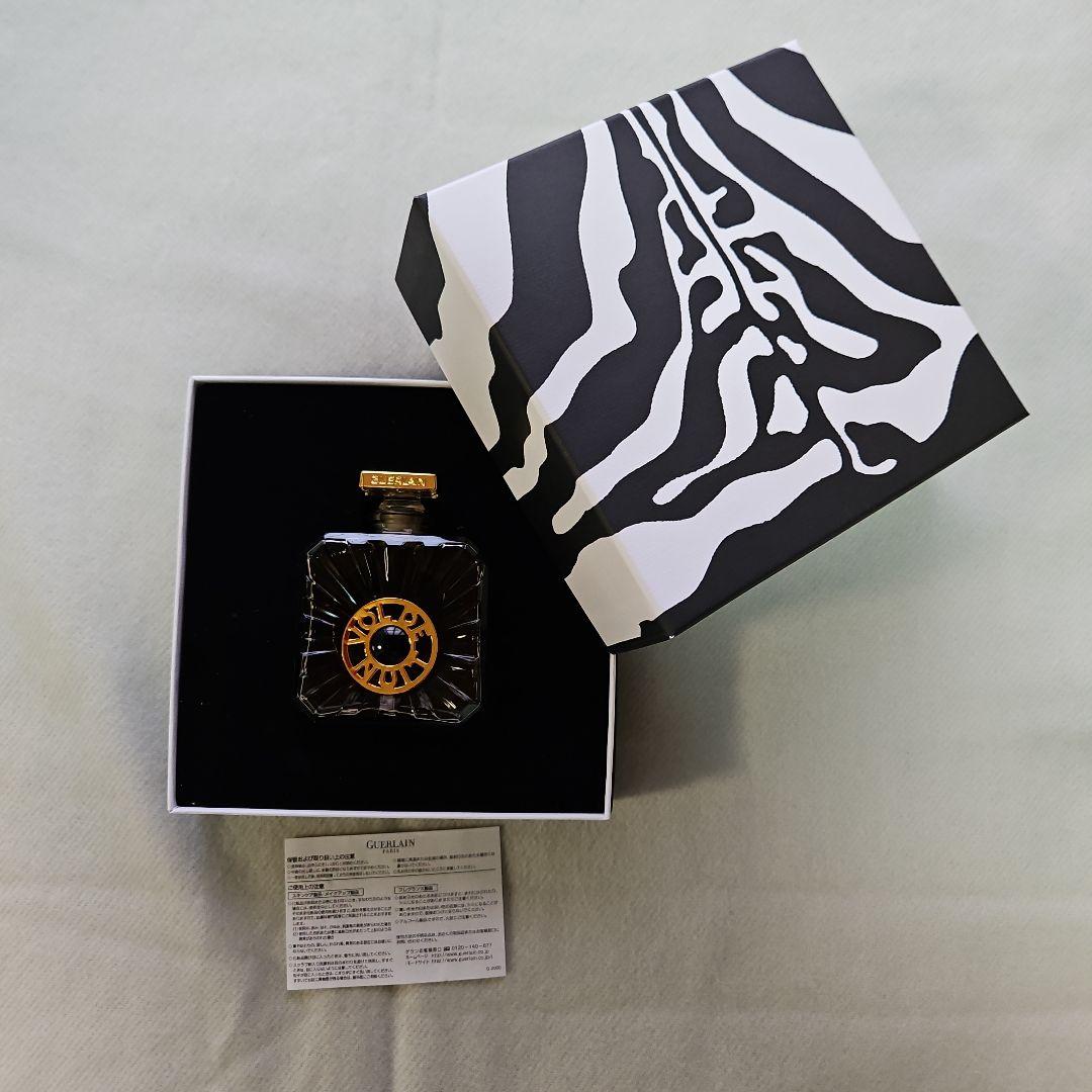 Guerlain 女性用香水 ゼブラ柄ボックス付き