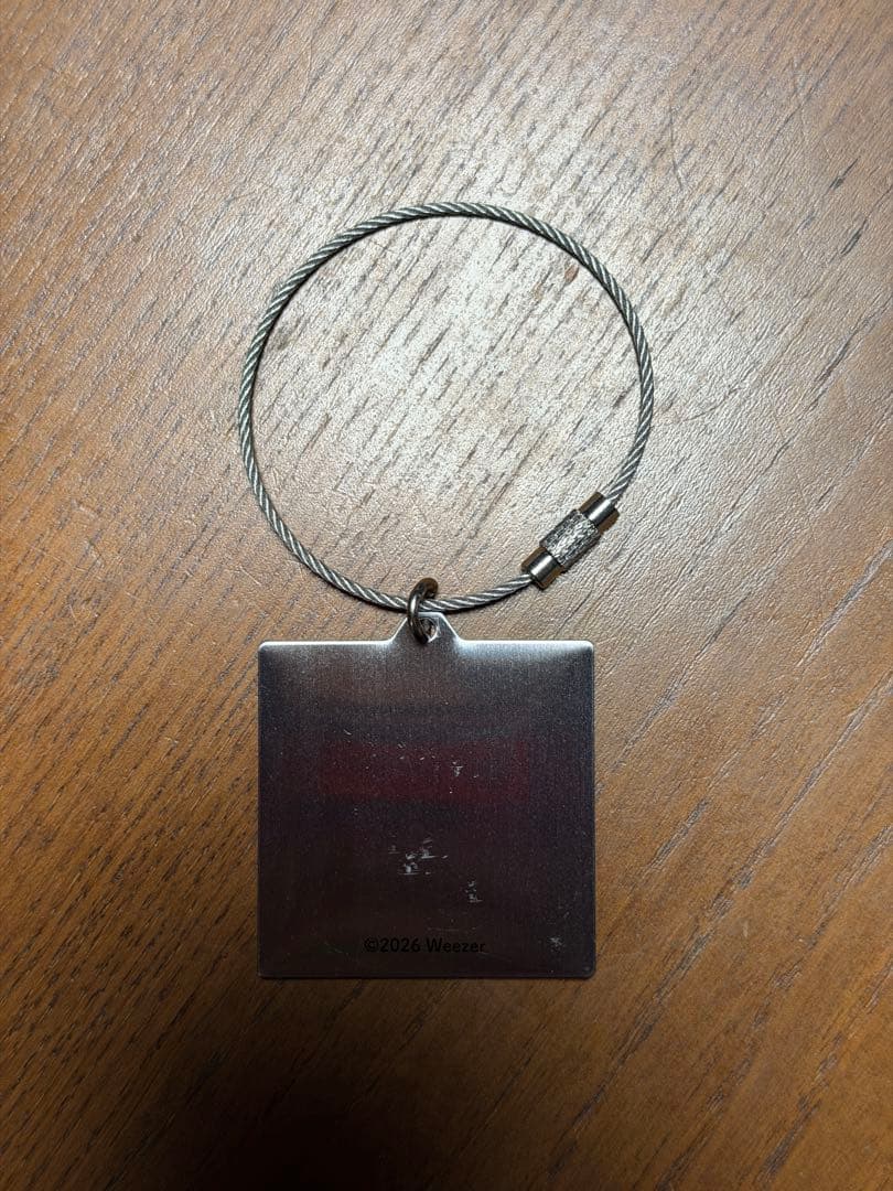 Weezer ウィーザー メタルチャームコレクション ガチャガチャ - メルカリ