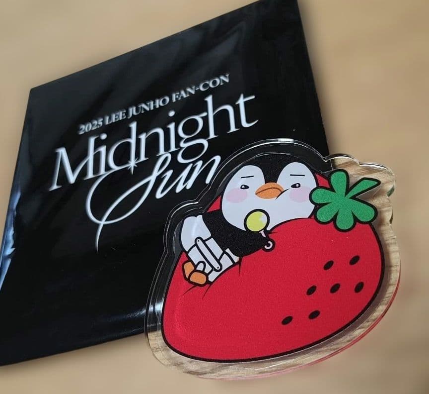 2PM ジュノ ペンペン アクリル - メルカリ