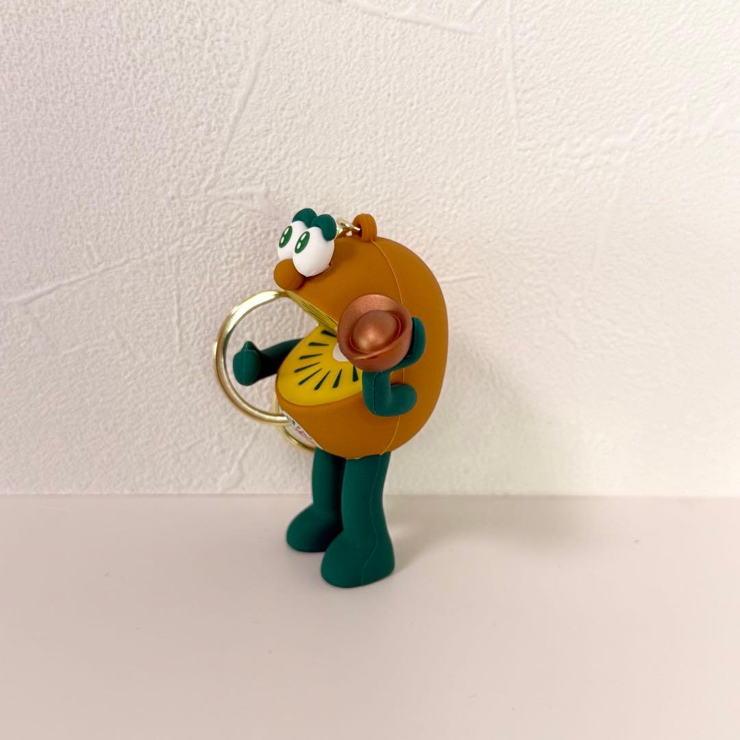 レア Zespri セスプリ キウイブラザーズ キーホルダー ゴールド1点