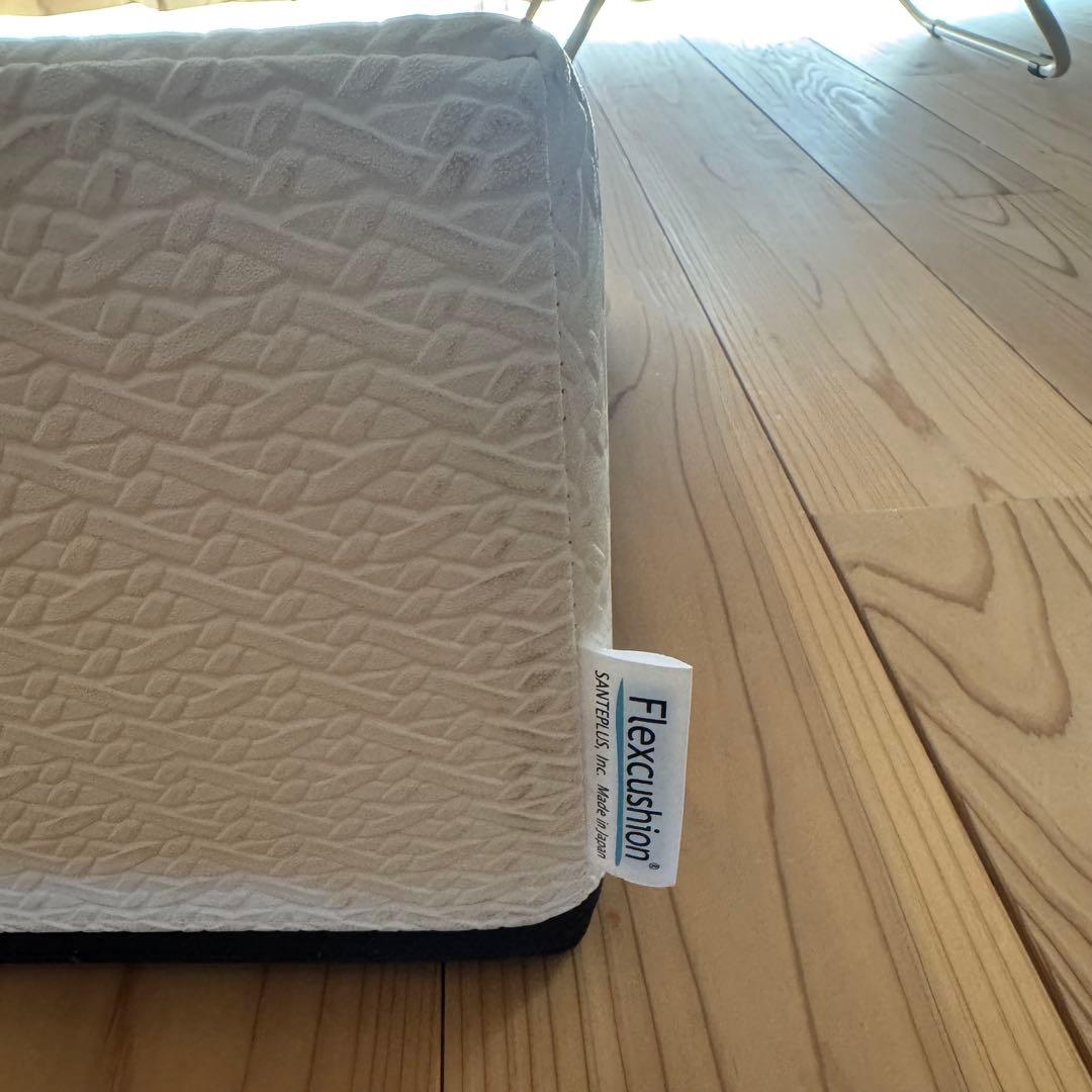 再開しました】フレックスクッション（サンテプラス株式会社） - メルカリ