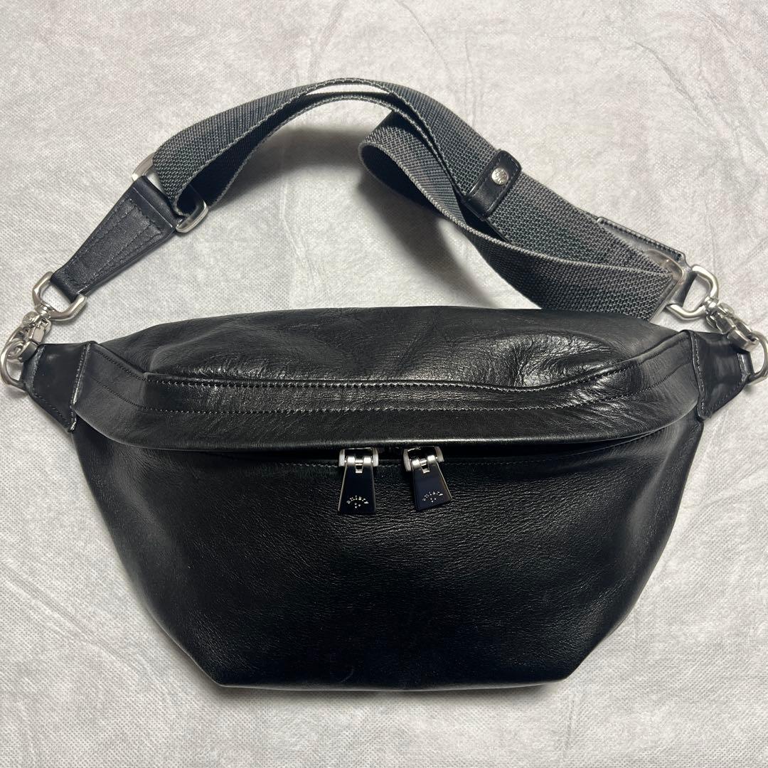 aniary アニアリ アンティークレザー ボディバッグ ブラック