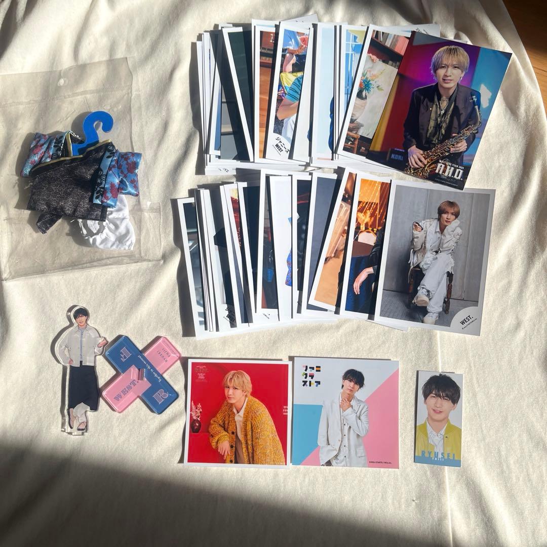 WEST 藤井流星 グッズまとめ売り 写真 アクスタ - メルカリ