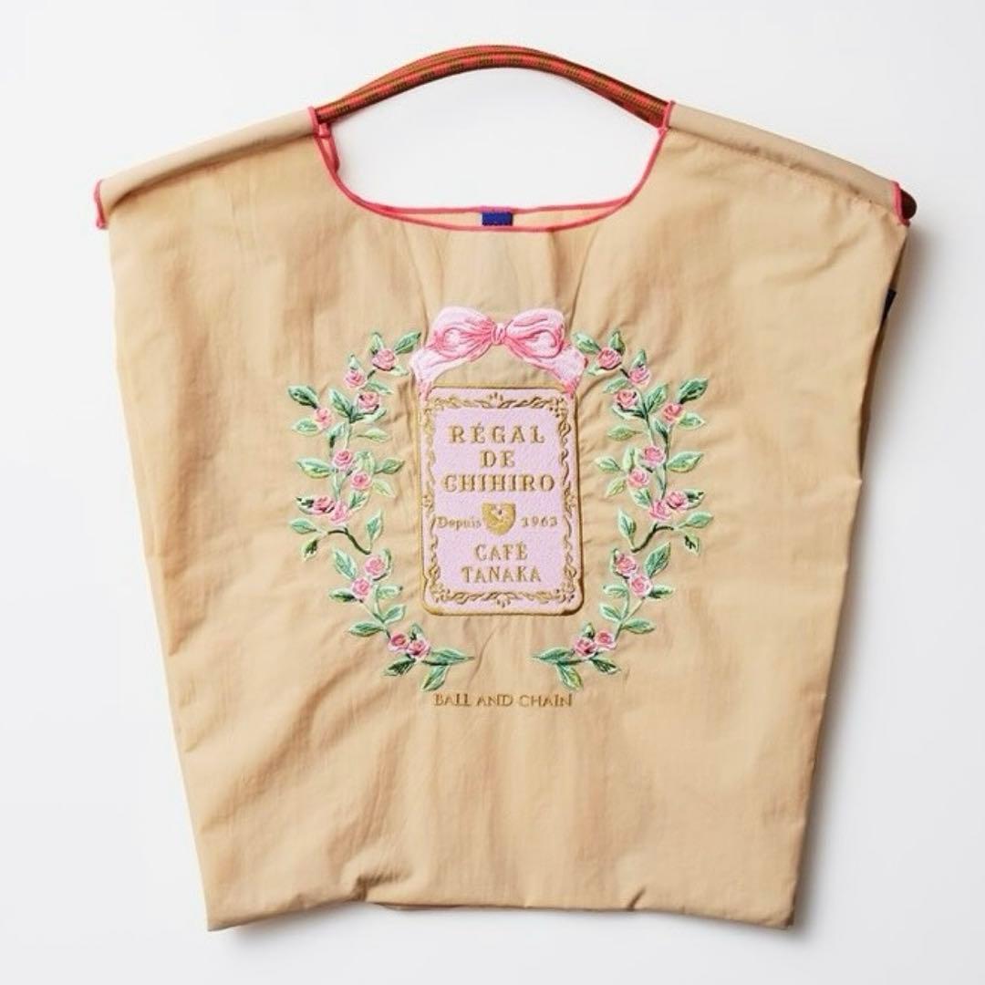 カフェタナカコラボ ボールアンドチェーン M ベージュ - メルカリ