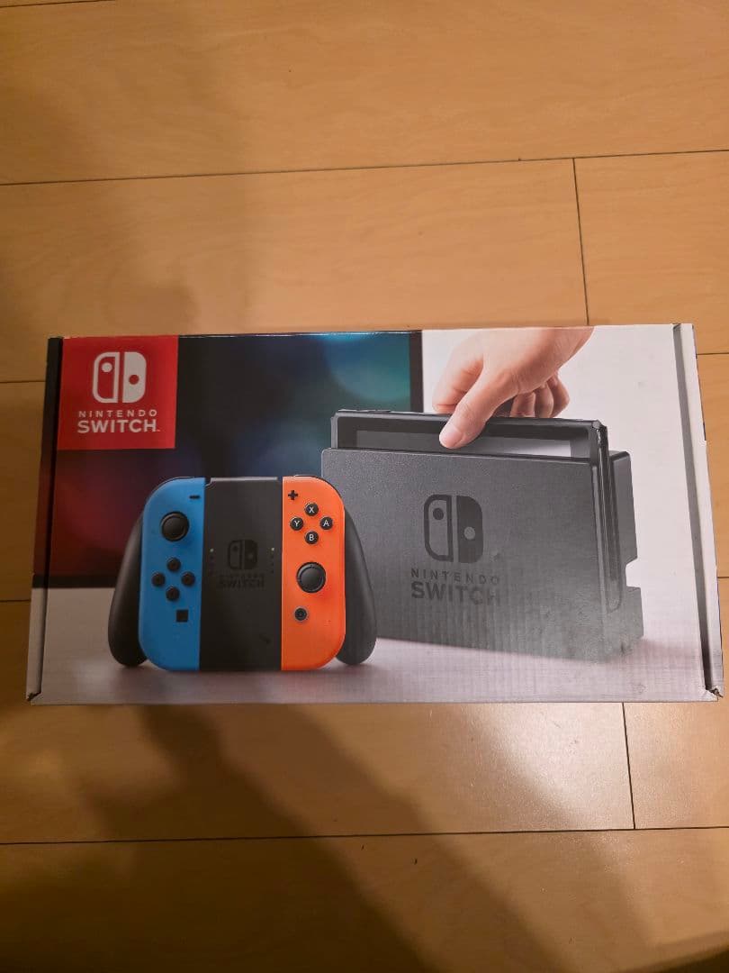 Nintendo Switch ネオンブルー・ネオンレッド本体