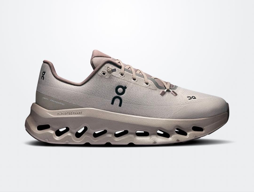 完売品　新品　On Cloudtilt cinder Ash 27㌢