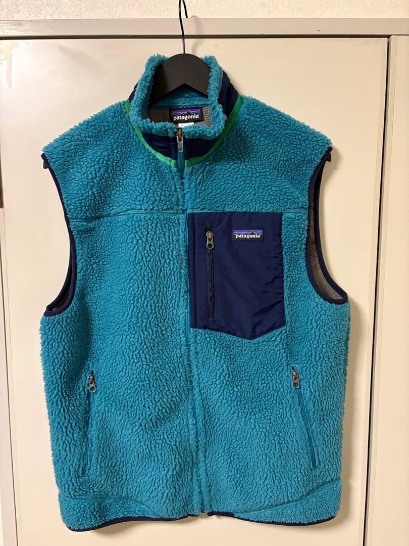 patagonia レトロxベスト M 青 パタゴニアのクラシックレトロXベスト。毎年色違いを買い足したく