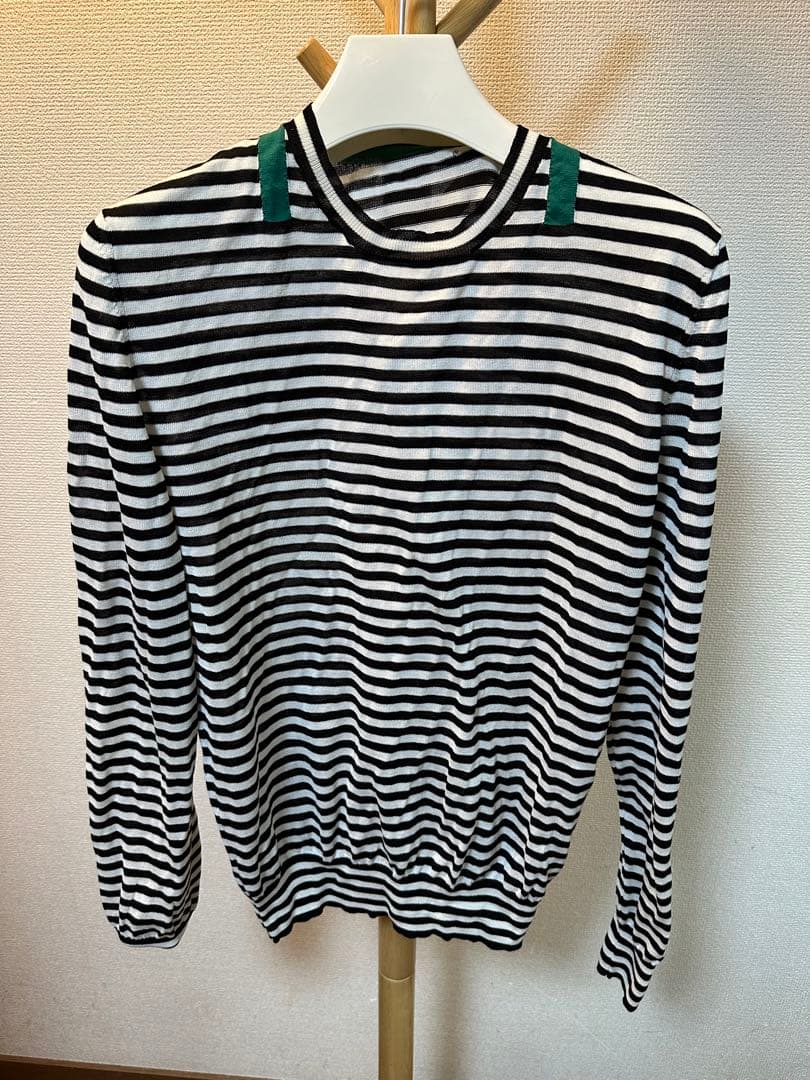 モンクレールセーター