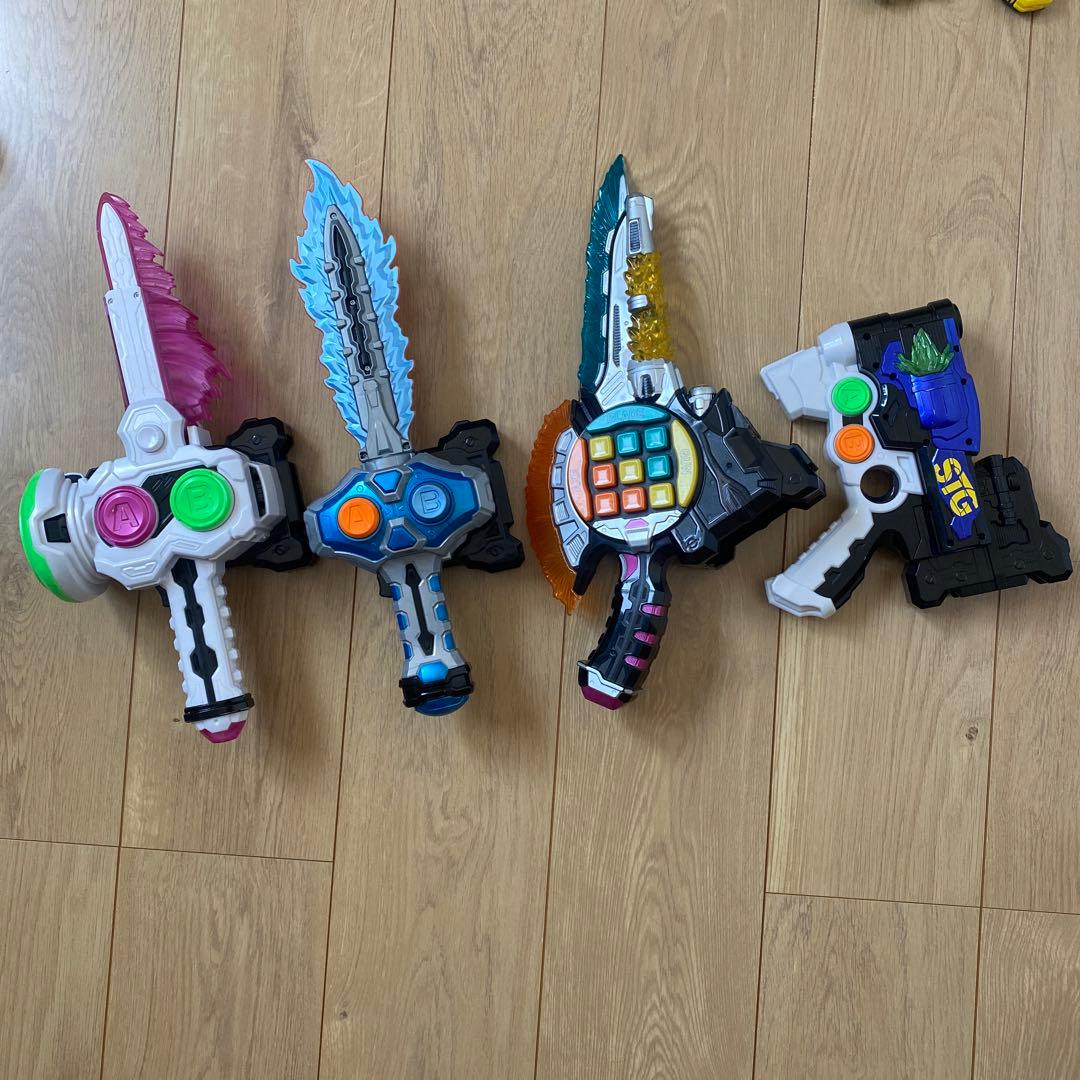 仮面ライダーエグゼイド 変身ベルトセット一式 まとめ売り - メルカリ