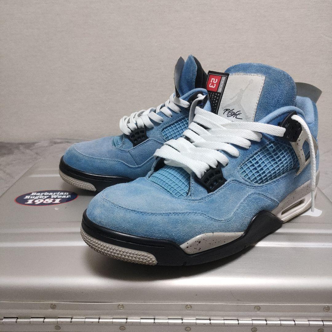 値下げ　ナイキ エアジョーダン4レトロ ユニバーシティ