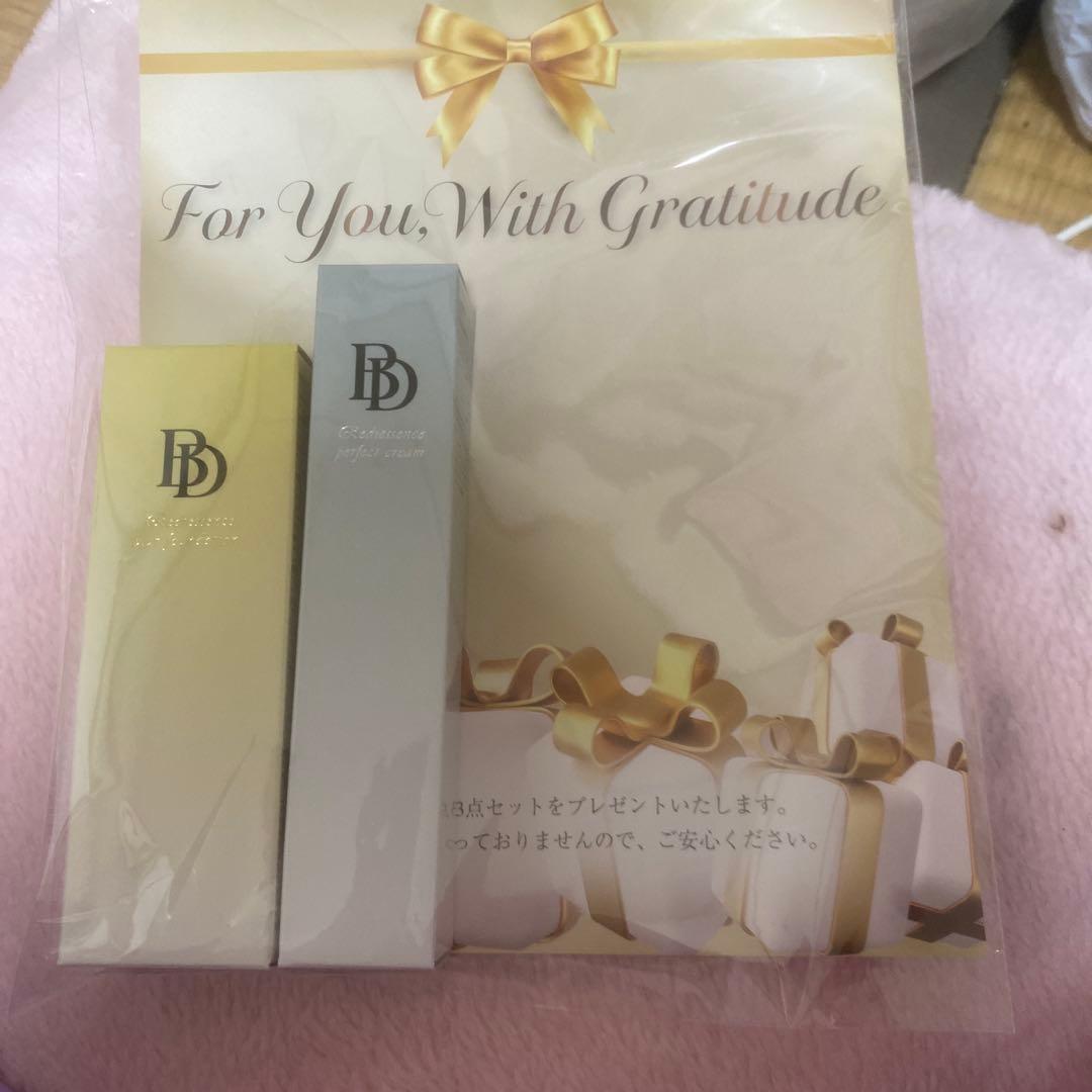 BeDoor レディエンス ファンデーション & パーフェクトクリーム